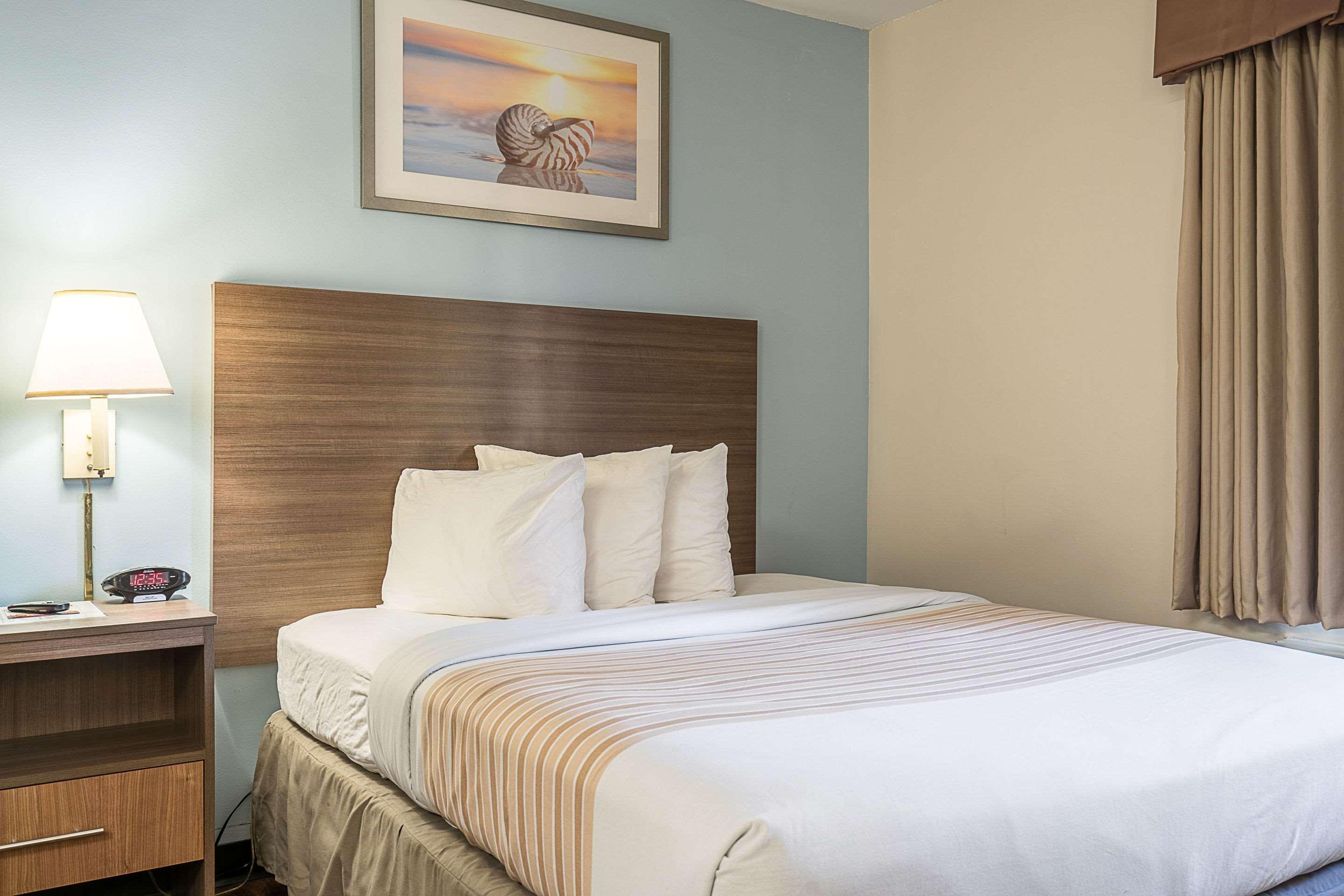 Hotel Suburban Of 2*